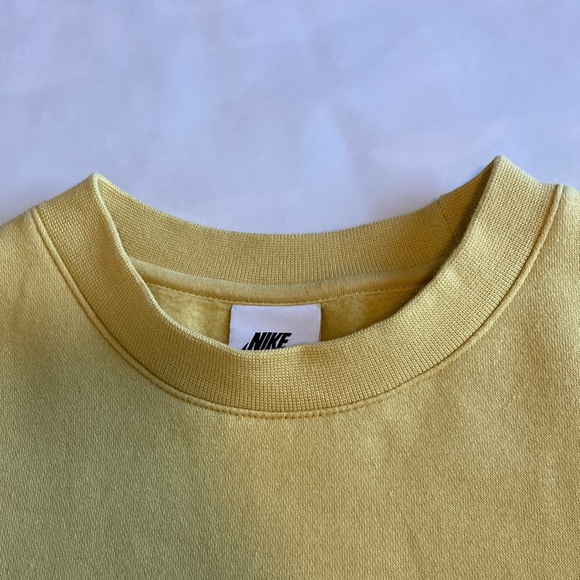 Nike Club Crew Neck Sweatshirt - XS Yellow - Picture 6 of 7